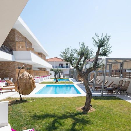Imagine Luxury Suites Nikiti  Ngoại thất bức ảnh