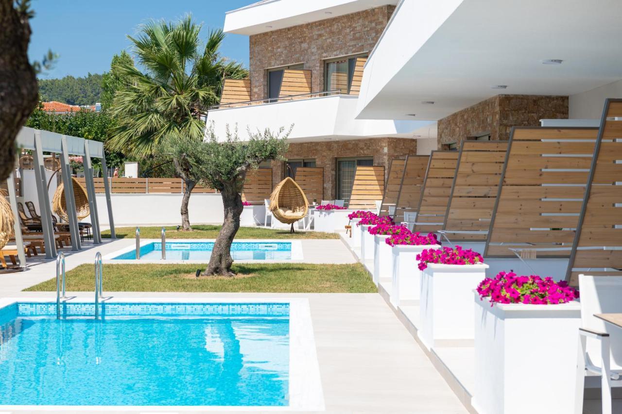 Imagine Luxury Suites Nikiti  Ngoại thất bức ảnh