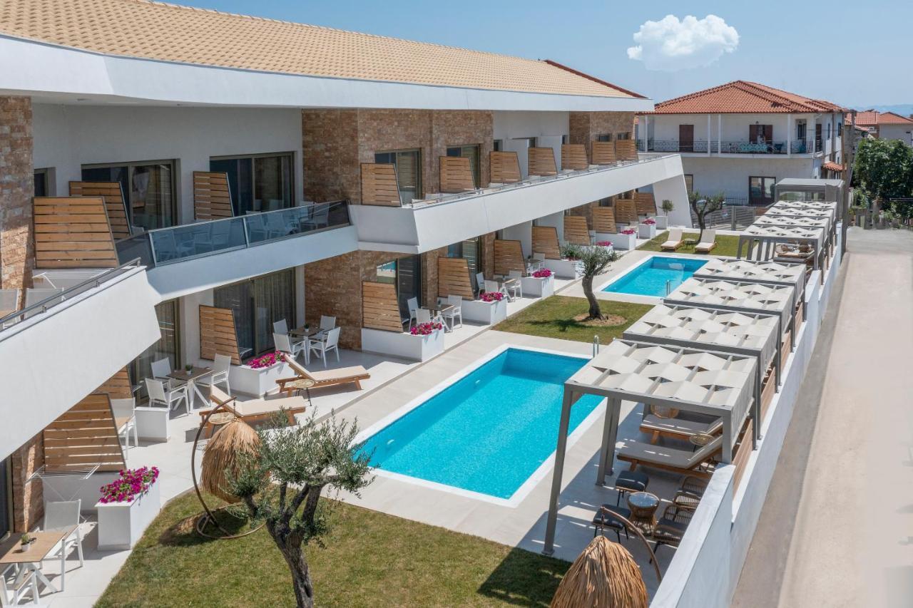 Imagine Luxury Suites Nikiti  Ngoại thất bức ảnh