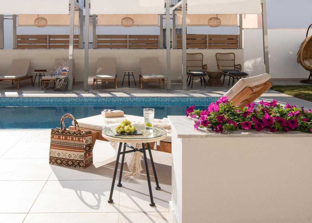 Imagine Luxury Suites Nikiti  Ngoại thất bức ảnh